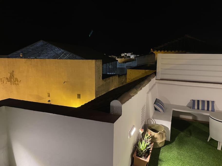 Casa Lola Conil, Azotea Al Mar Y Parking Solo Familias O Parejas Βίλα Conil De La Frontera Εξωτερικό φωτογραφία